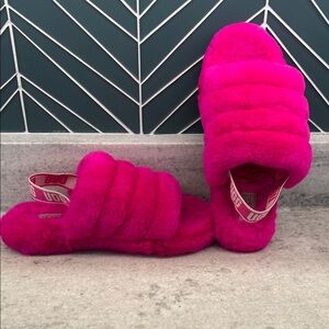 UGG Hot Pink Fluff Yeah